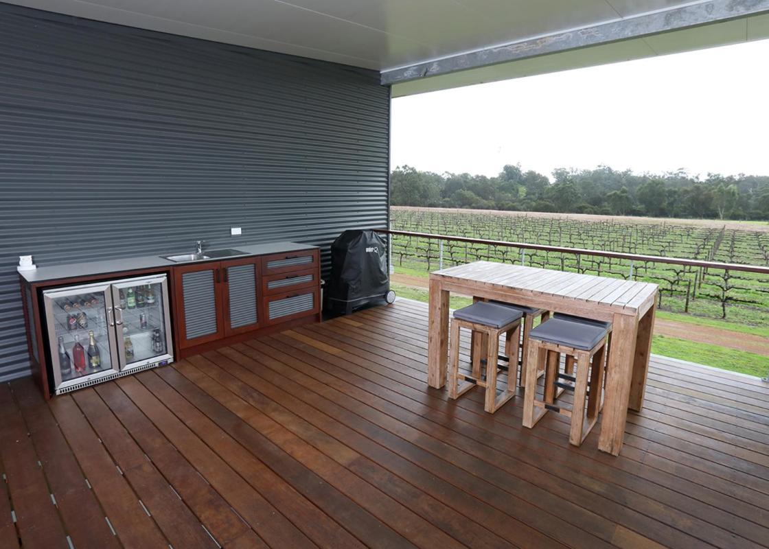 Lot113 Vineyard Accommodation Upper Swan Exterior foto